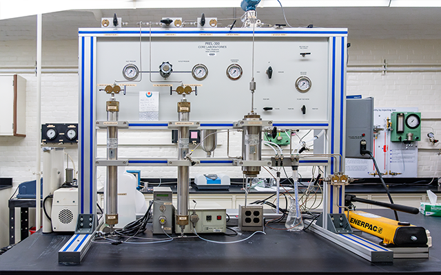 Petrophysics Lab Equipment