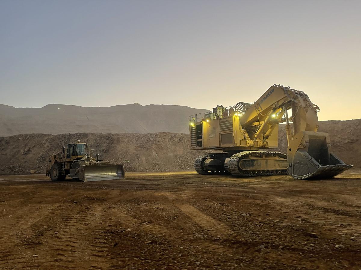 Heavy duty mining equipment